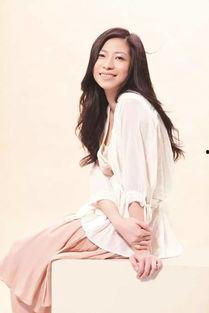 张小娴照片,镜头下的温柔与坚韧